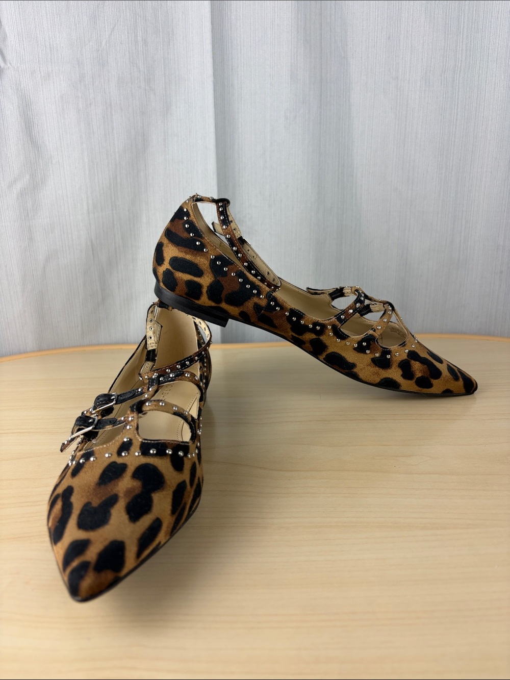 Marc Fisher Leopard Studded T-Strap Pointed Toe Flats 8.5